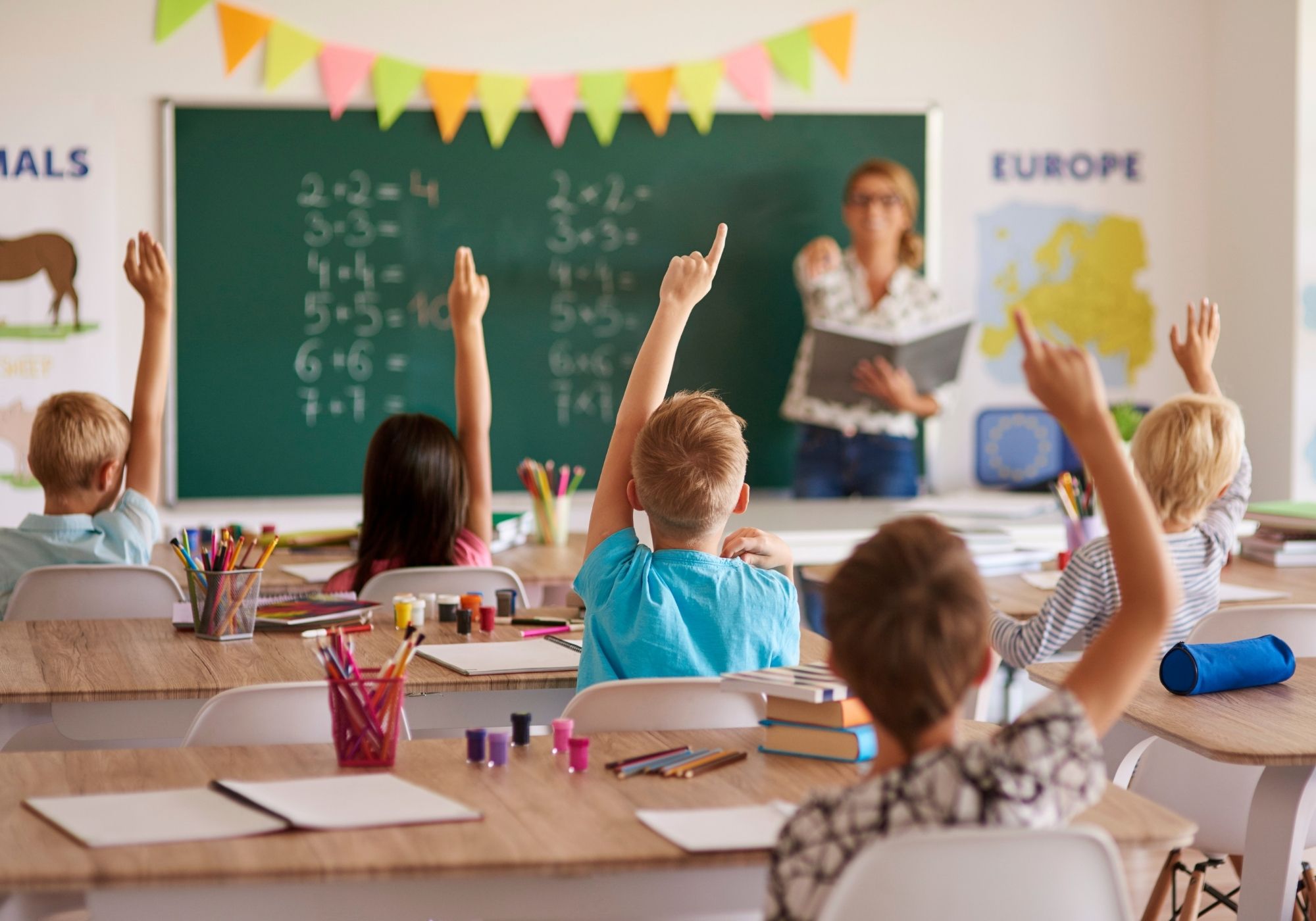Core Benefits of Strong Relationships – Fostering Classroom Connections
